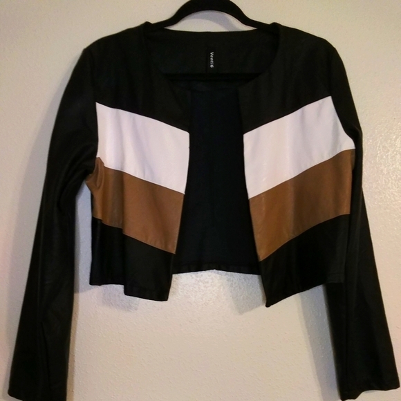 Venti 6 LLC Cropped Jacket - Picture 2 of 10
